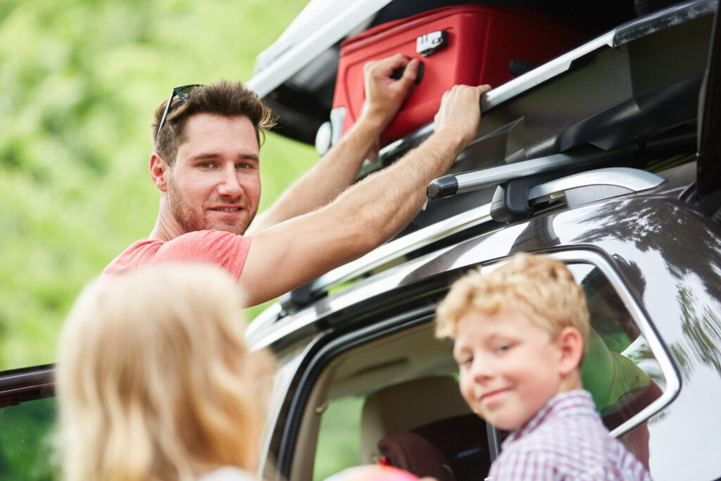 A Thule és Northline tetődobozok jó választások.